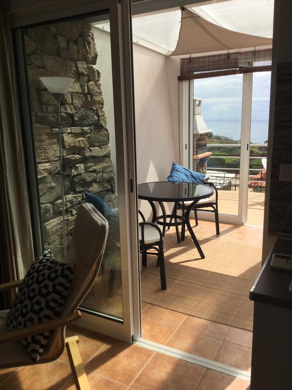 Banda Do Sol Self Catering Ferienhaus Estreito Da Calheta